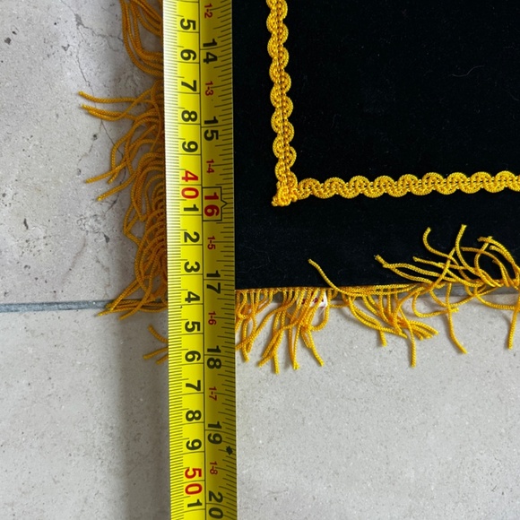 Moose Jaw Sask, Provincial Coats of Arms Throw Pillow Cover or Wall Tapestry - Picture 4 of 5